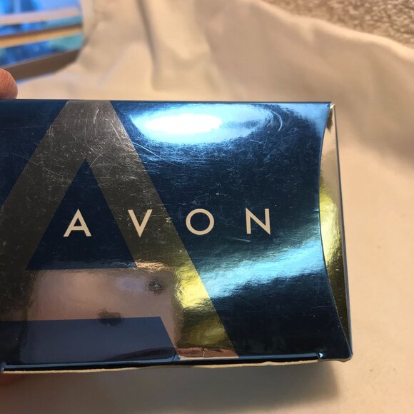 Avon Silvertone Y Necklace With Light Rose CZ Teardrop - Picture 2 of 12